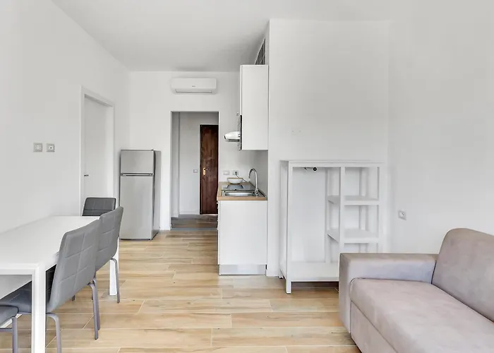 Alessia's Flat - Bonomelli 公寓 *