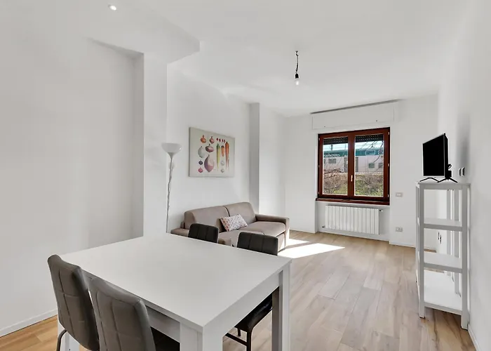 Alessia's Flat - Bonomelli Apartment *